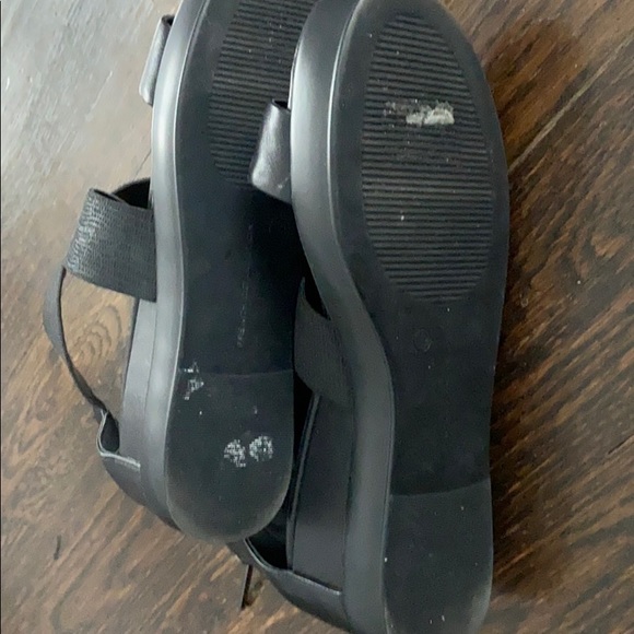 French Connection wedge sandals - Picture 5 of 5